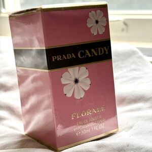 Prada Candy Florale Eau de Toilette in Pink and Gold